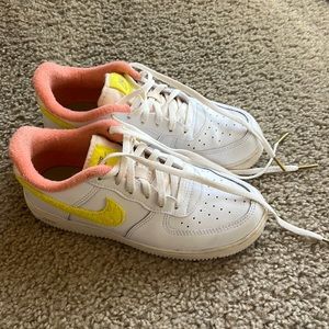 Size 3Y Nikes with details